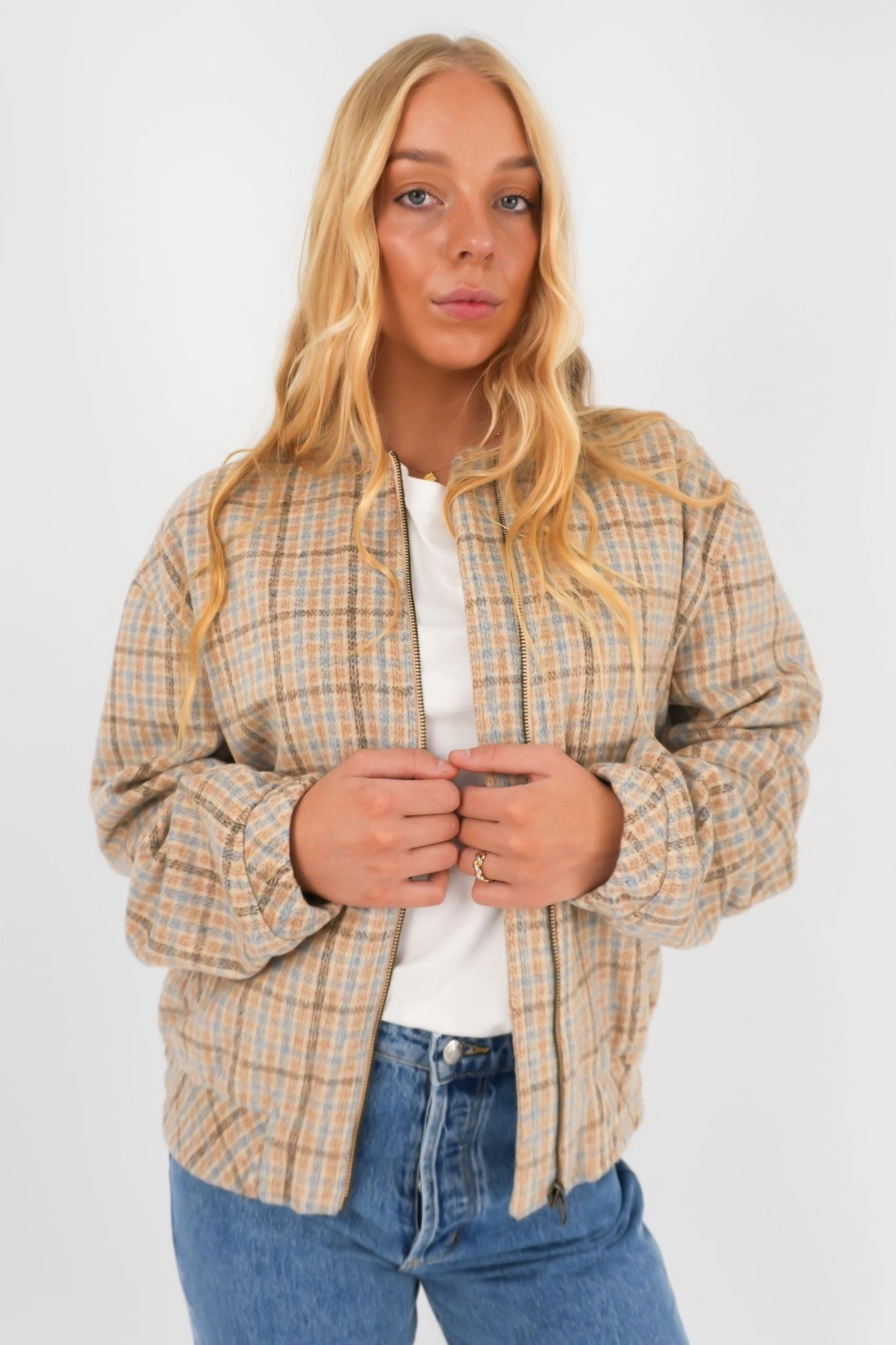 saleae logic analyzer Luca Oversized Check Bomber Jacket Blue sale zapatillas
