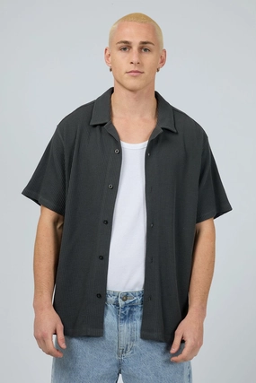 Session Waffle Short Sleeve Shirt Charcoal varley sale sale dresses
