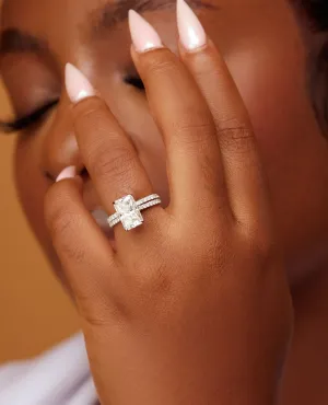 Simi Natural Diamond and Moissanite Radiant Bride Set in 18K Gold