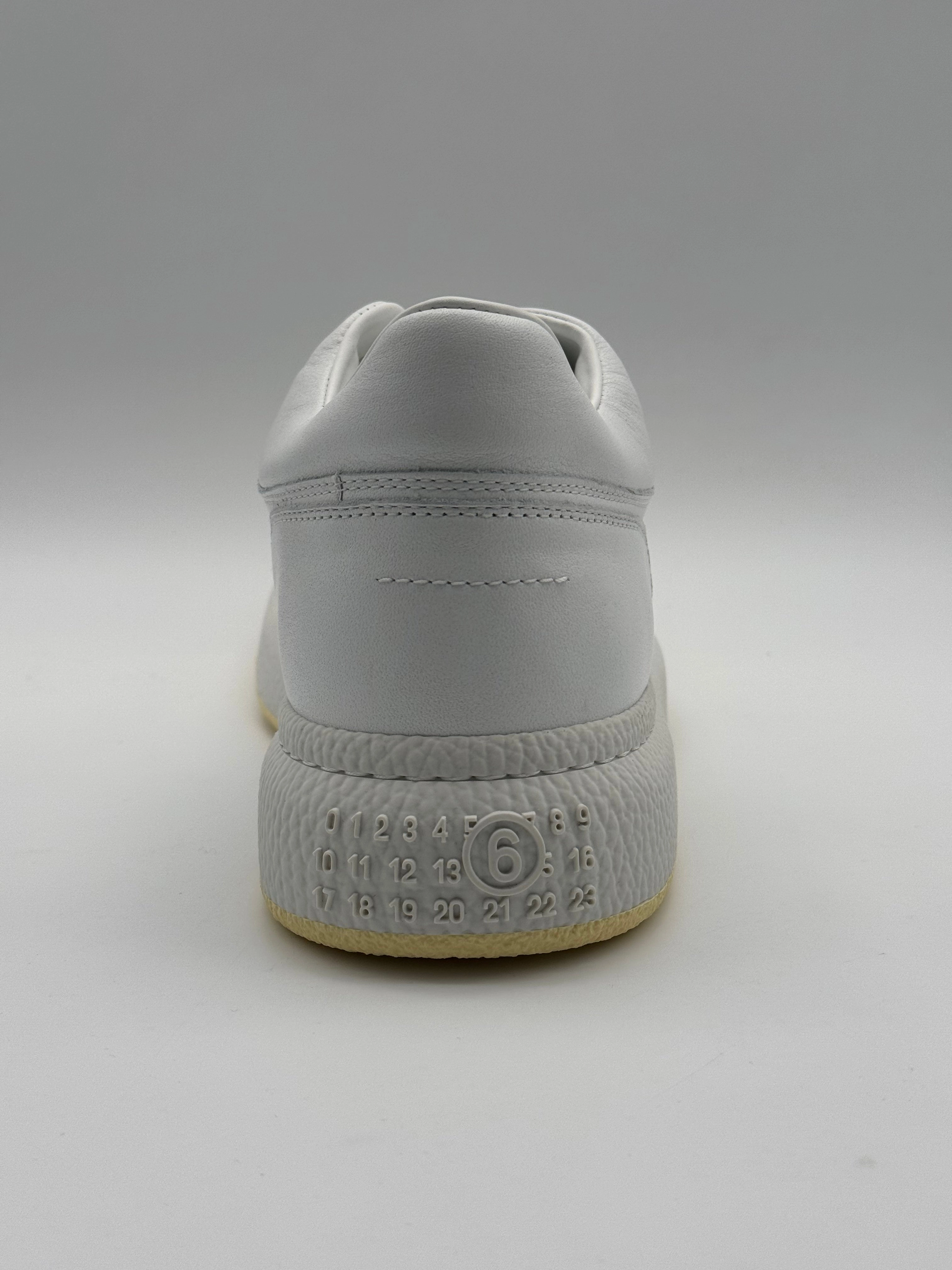 Sneakers Bianche Con Dettaglio Suola Giallo kantagiri new arrivals suruma. in new arrivals online shopping