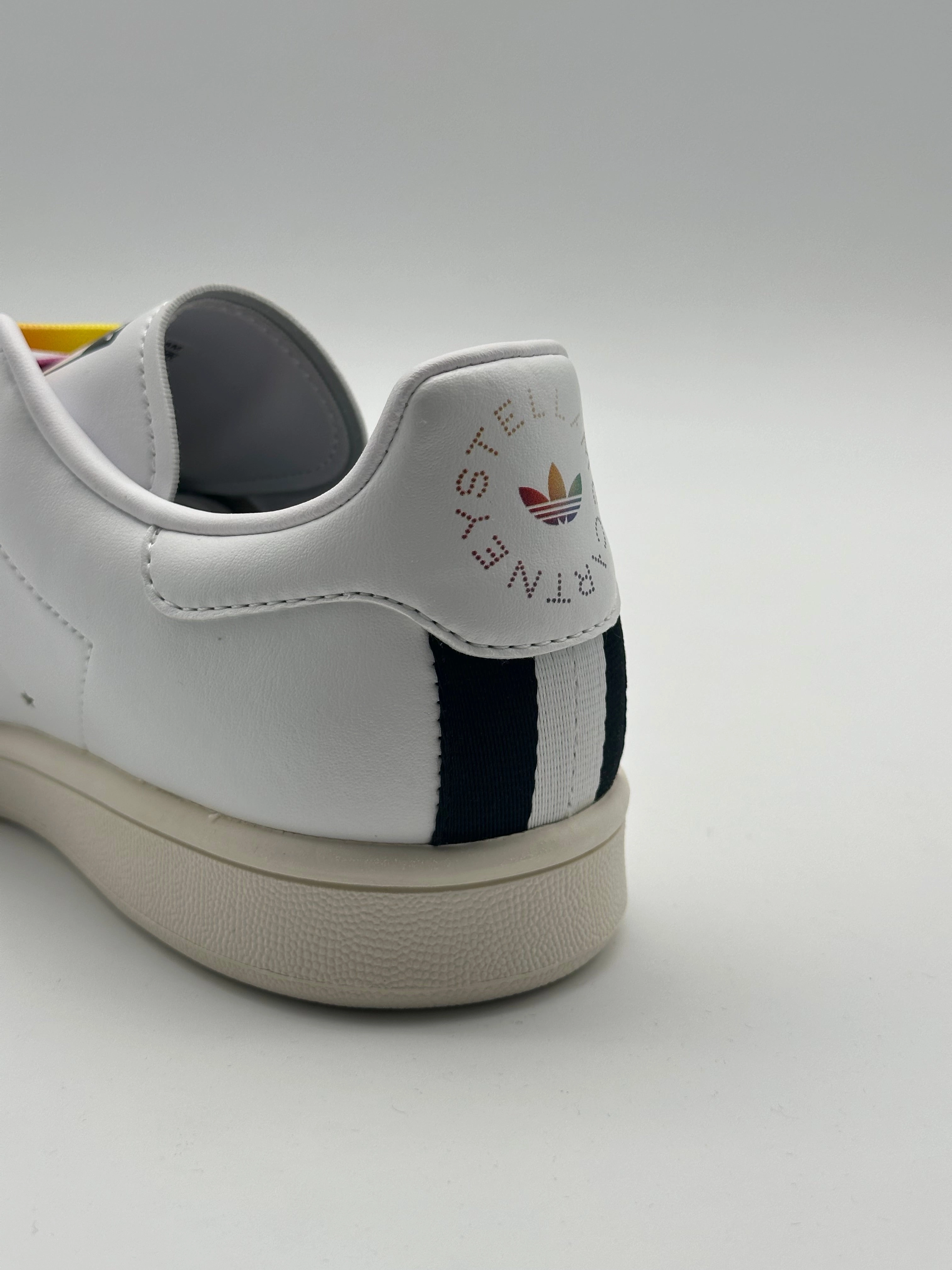 Sneakers Stan Smith x Stella McCartney Vegane new arrival kurti new arrivals beyaz elbise