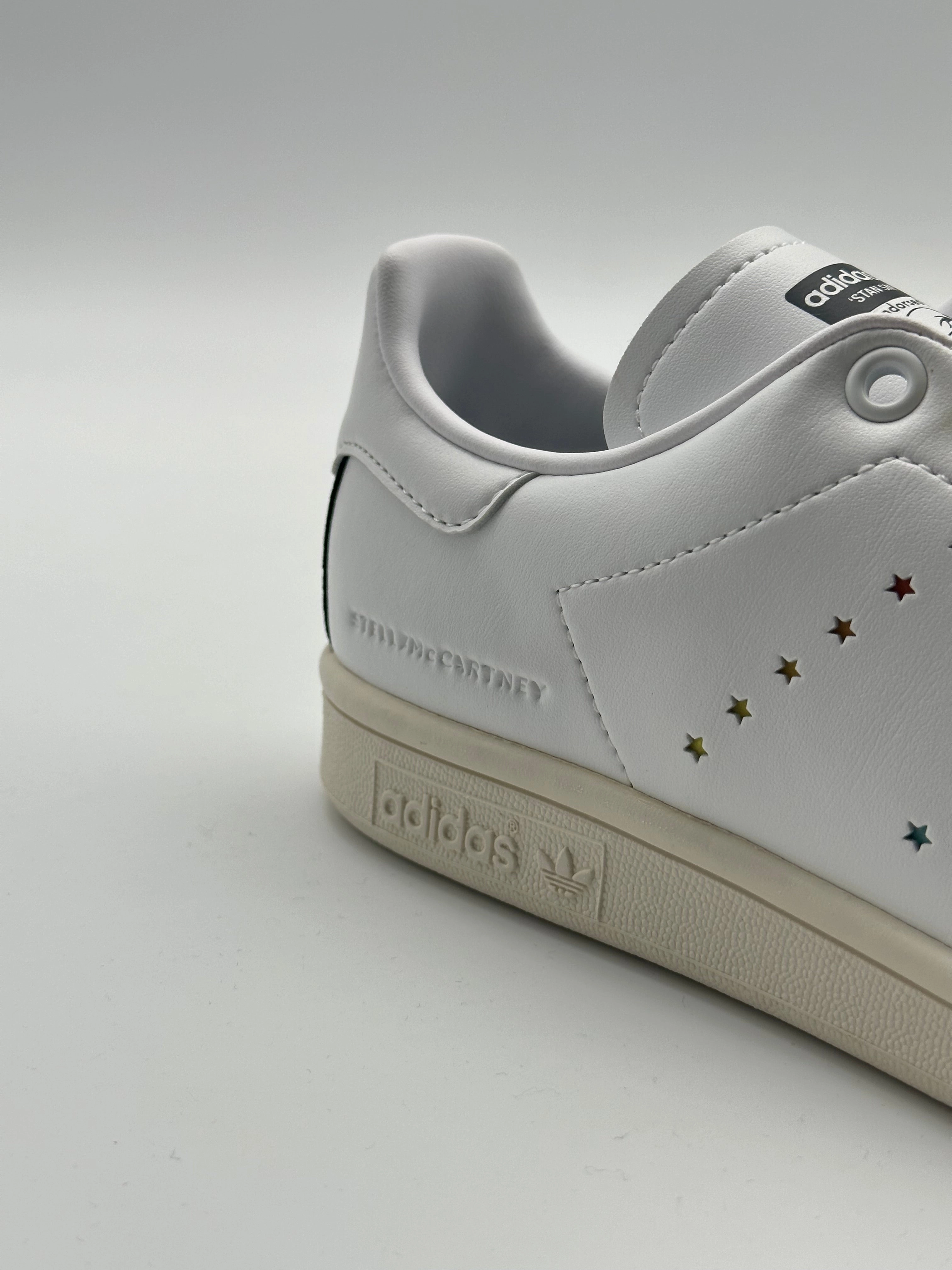 Sneakers Stan Smith x Stella McCartney Vegane new arrival kurti new arrivals beyaz elbise