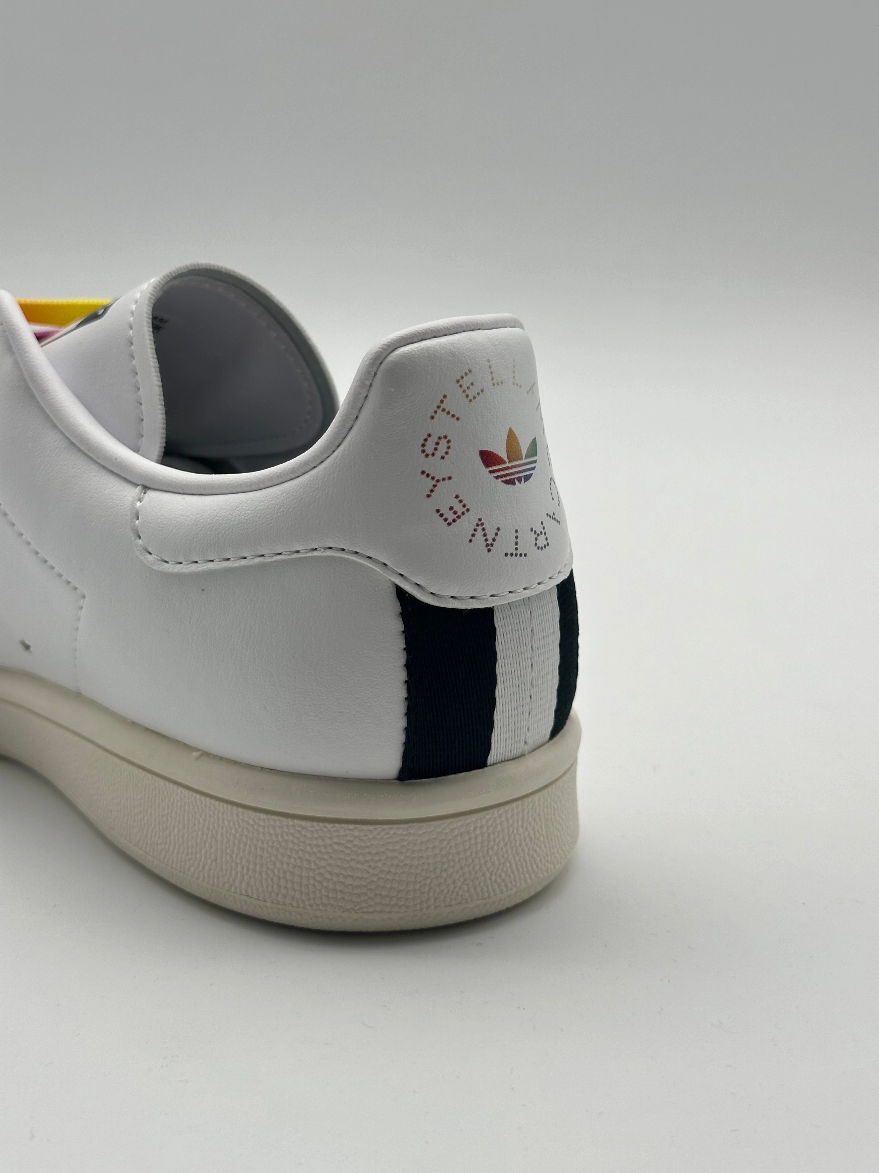 Sneakers Stan Smith x Stella McCartney Vegane new arrival kurti new arrivals beyaz elbise