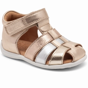 Soccer cleats Bisgaard Champagne Carly Sandal Metallic shoes