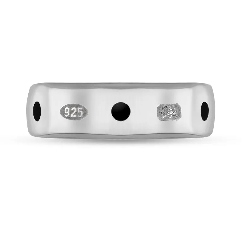 Sterling Silver Whitby Jet Queen's Jubilee Hallmark 6mm Ring D