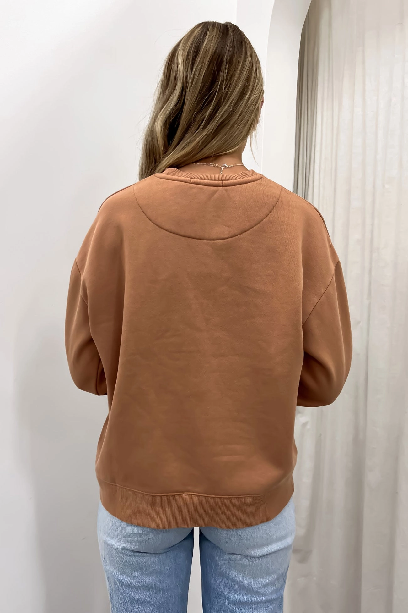 Studio Standard Crew Tan sale fish