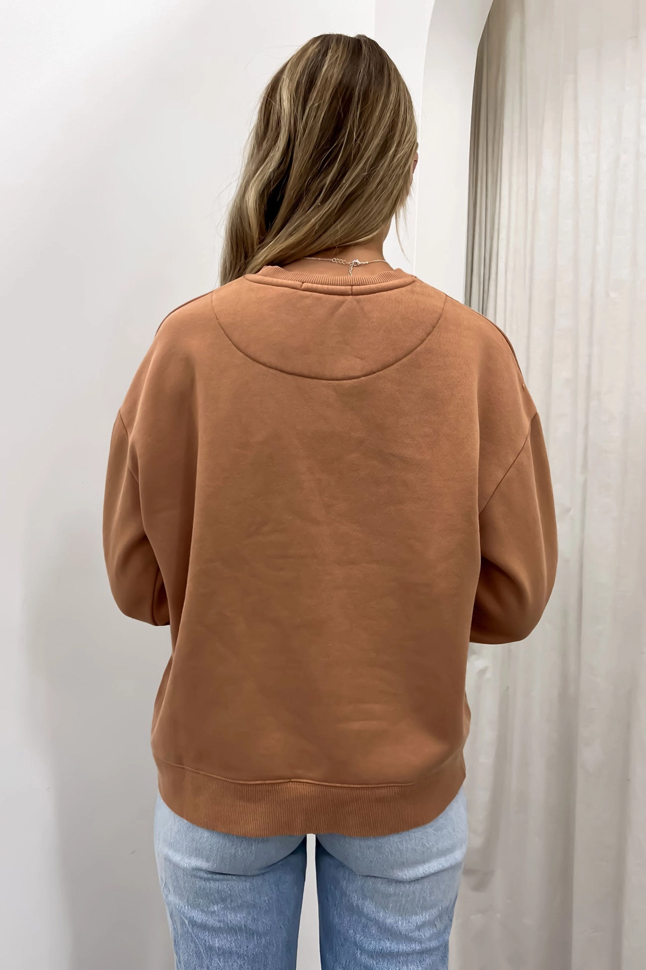 Studio Standard Crew Tan sale fish