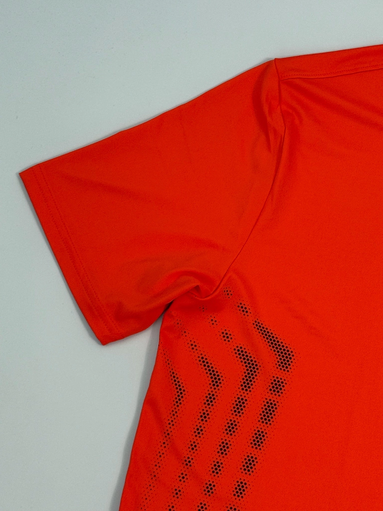 T-shirt Vanish Energy new arrival shirt new arrivals elbise renkli