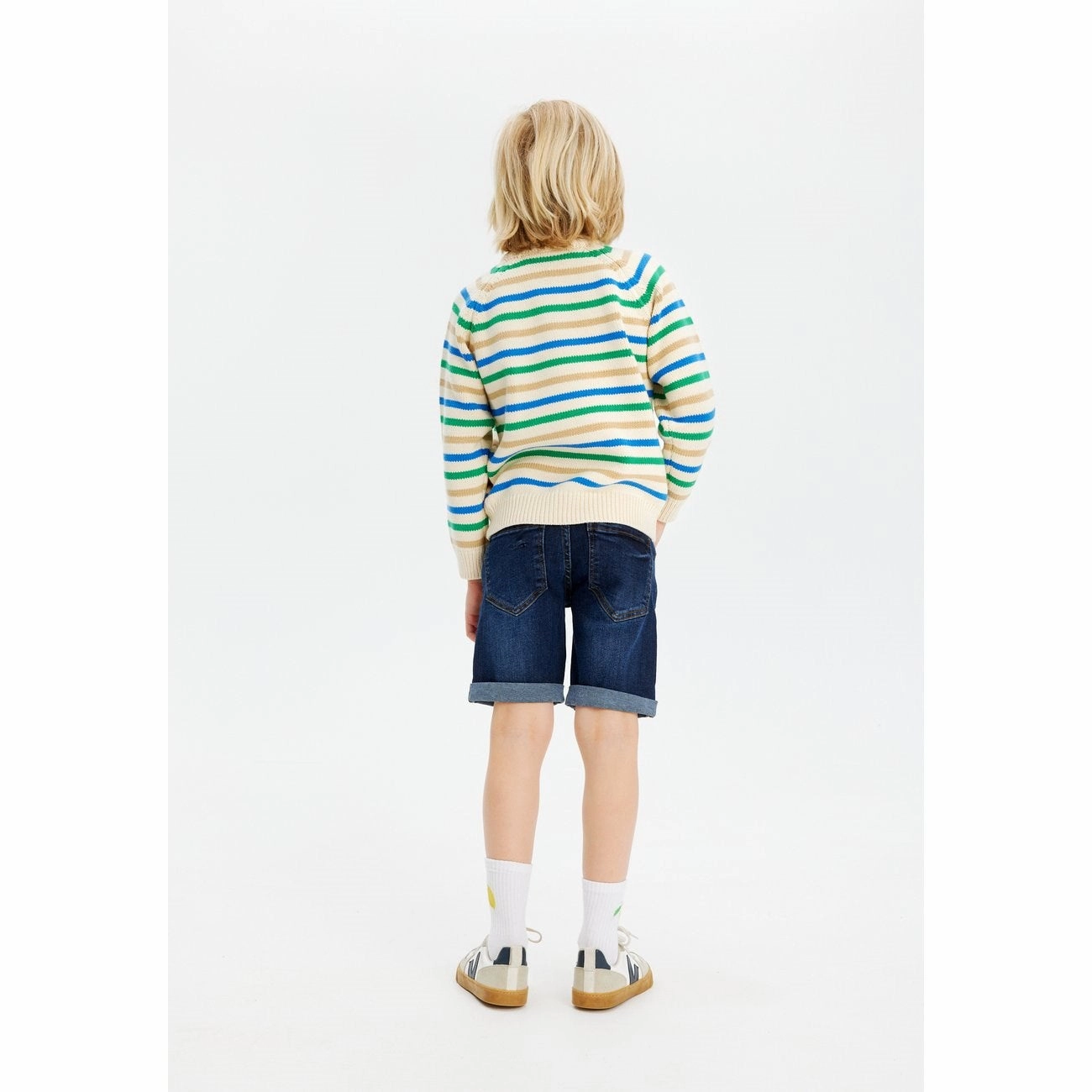 The New Dark Blue Denim Shorts Texture