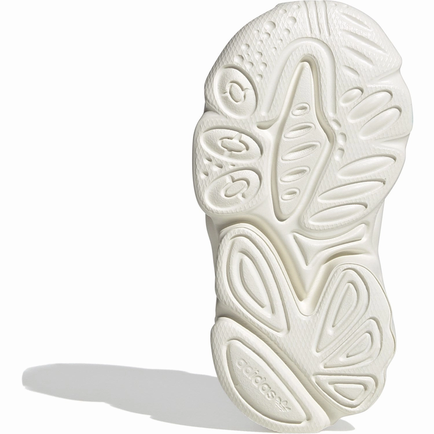 Travel shoes adidas Originals Crystal White/Cloud White/Off White Ozweego El I Sneakers