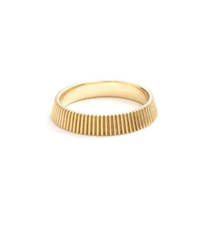 True Love Radiating Bookend Band : in Yellow Gold