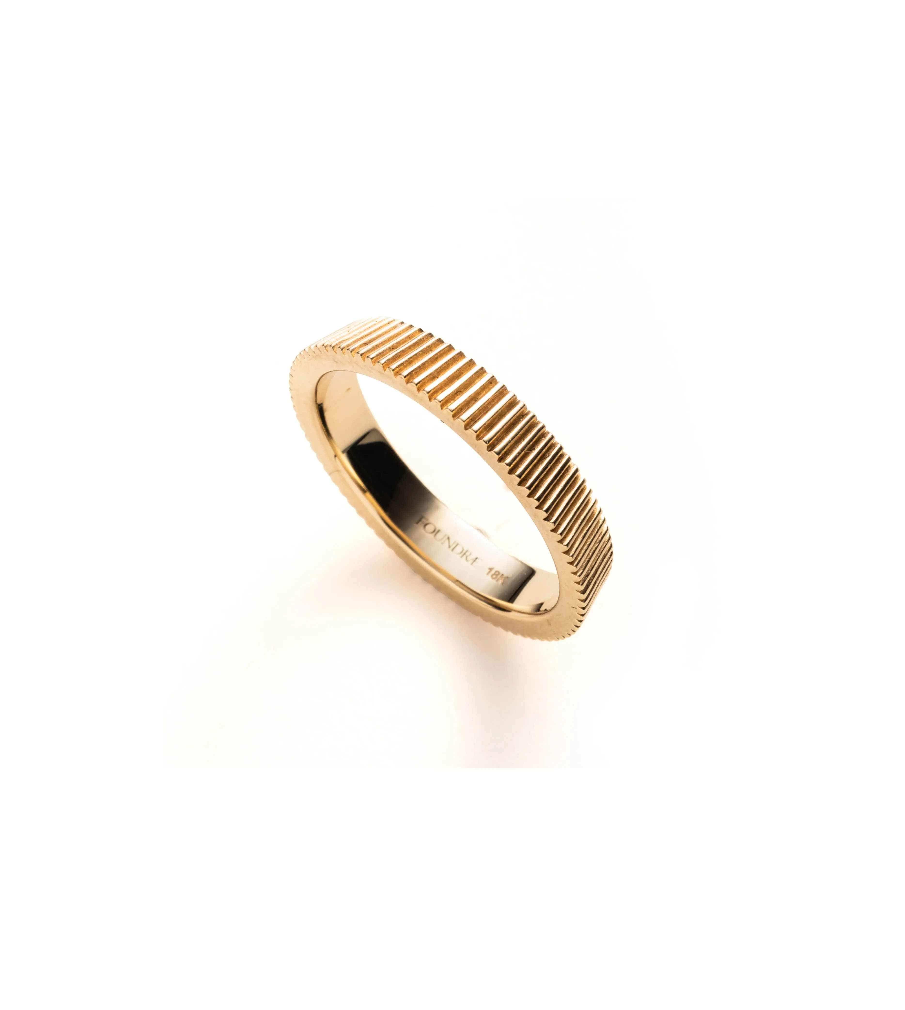 True Love Radiating Bookend Band : in Yellow Gold