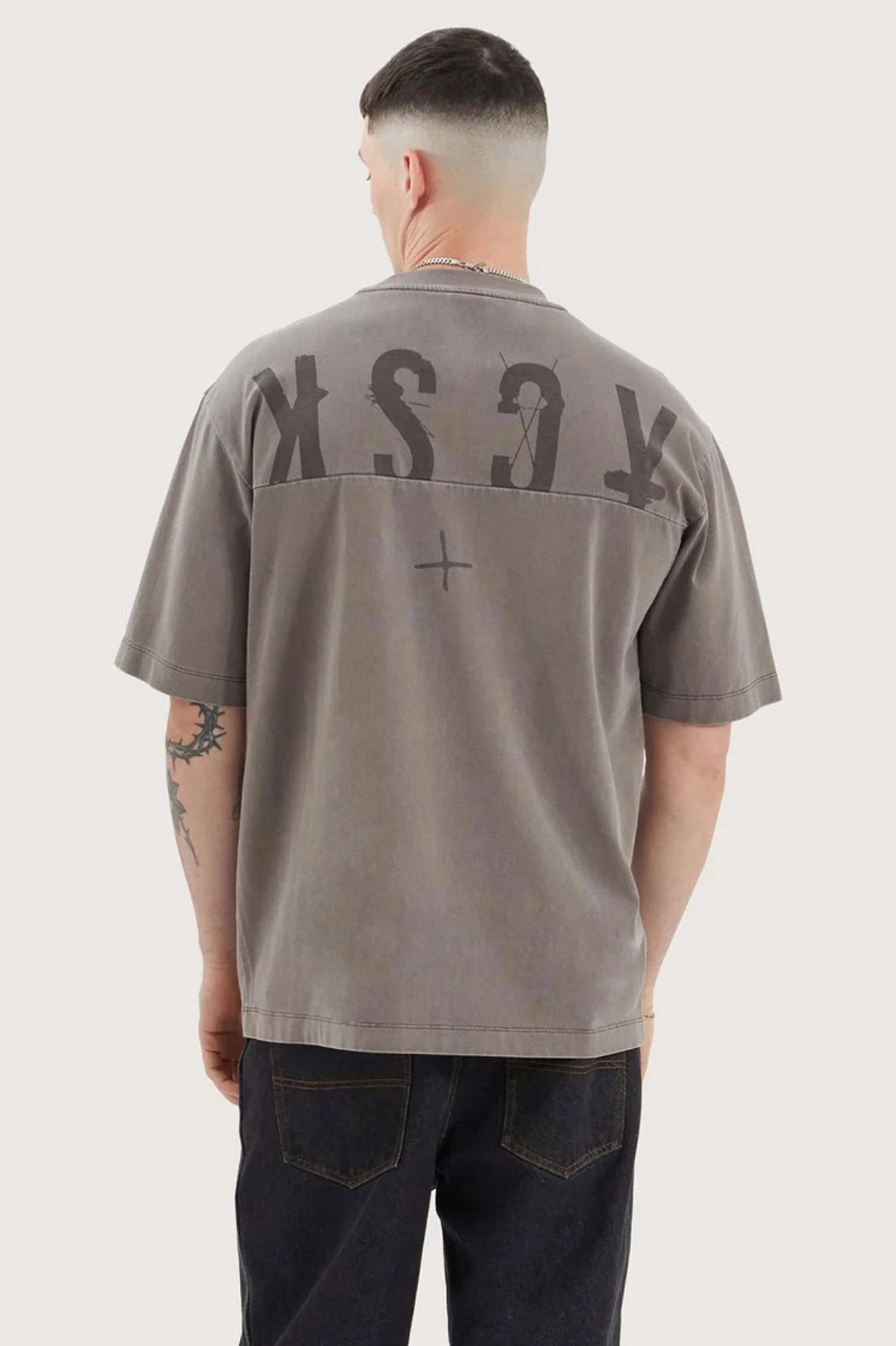 veja sale West Oversized Tee Pigment Iron