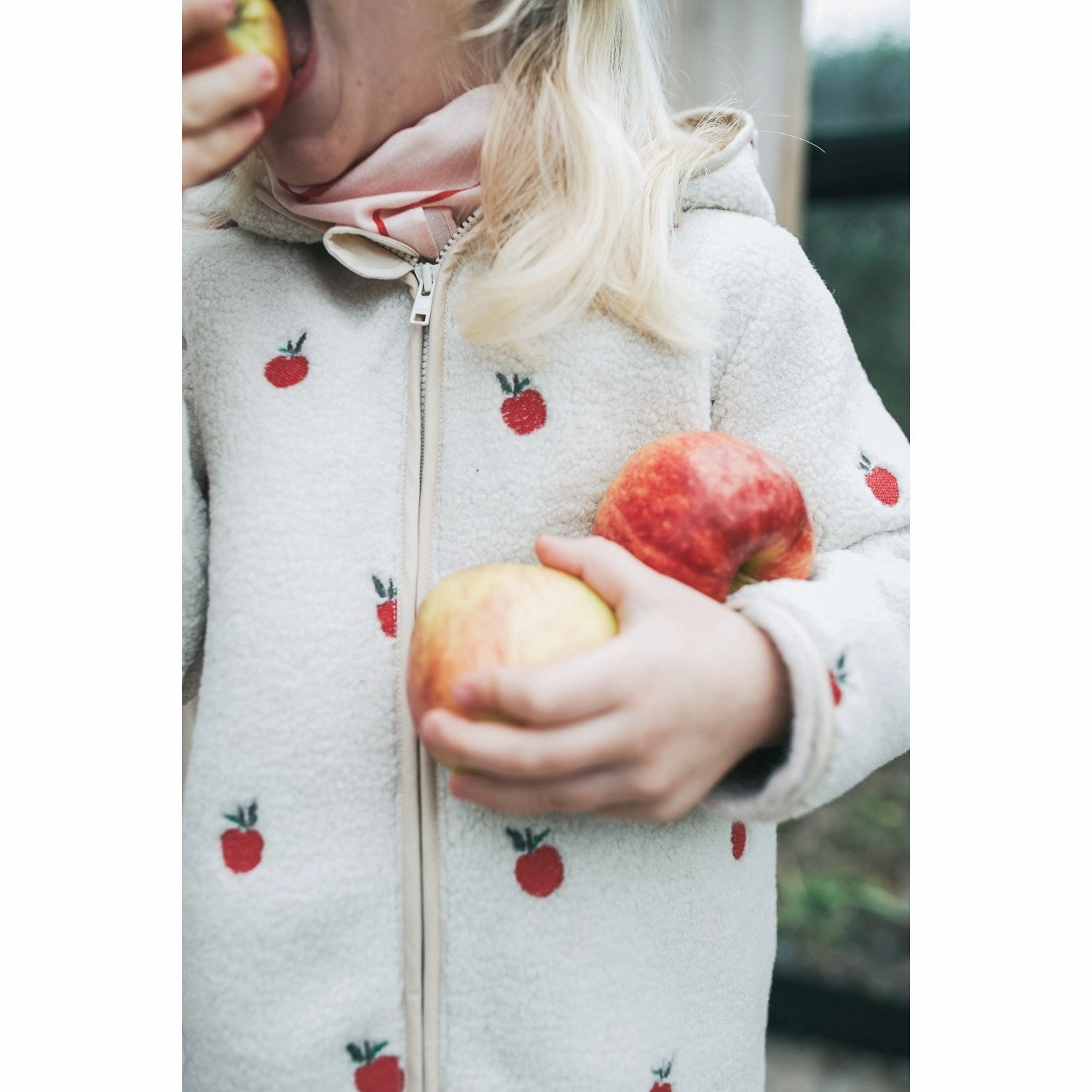 Versatile Fliink Sandshell Aware Teddy Jacket