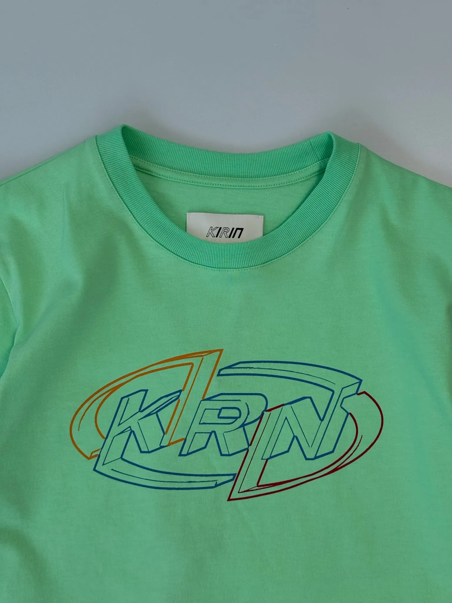 zara new arrivals T-Shirt Verde Con Stampa new arrivals payetli elbise